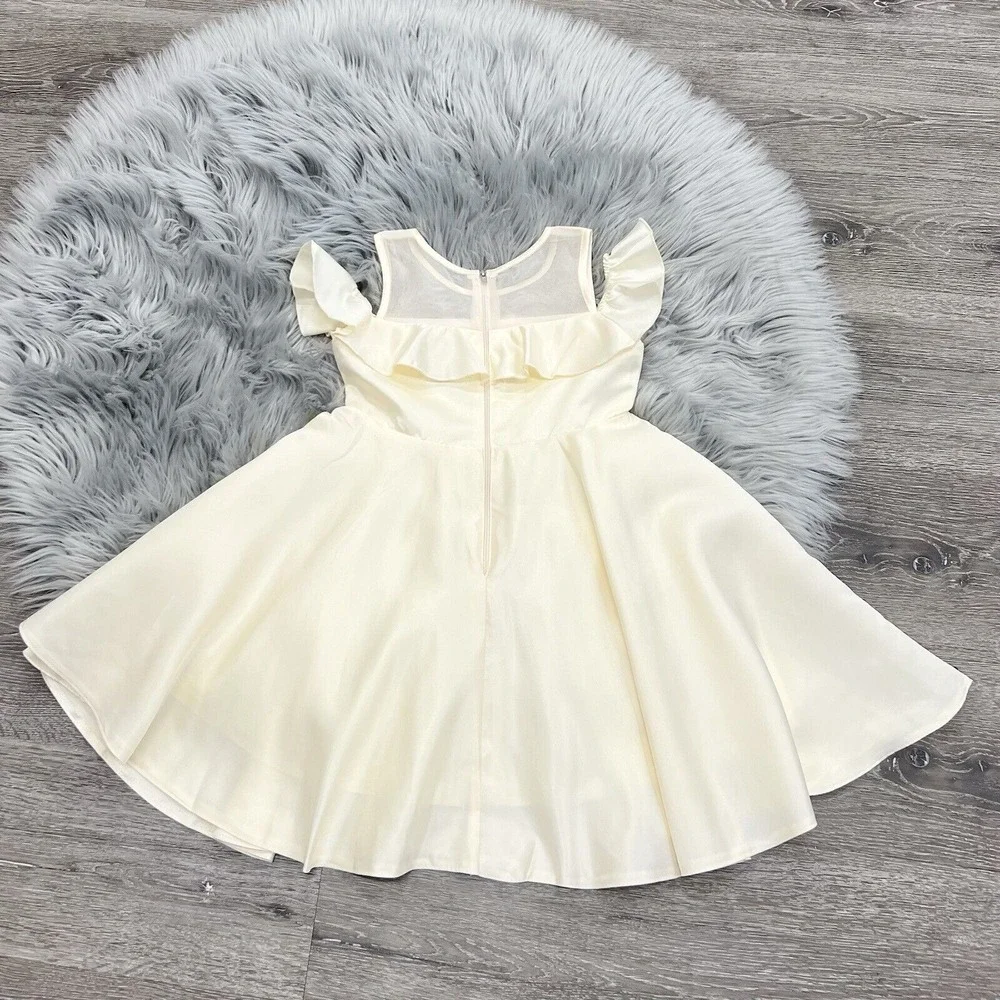 Emma Riley Girls Satin Cream Formal Dress Size‎ 6